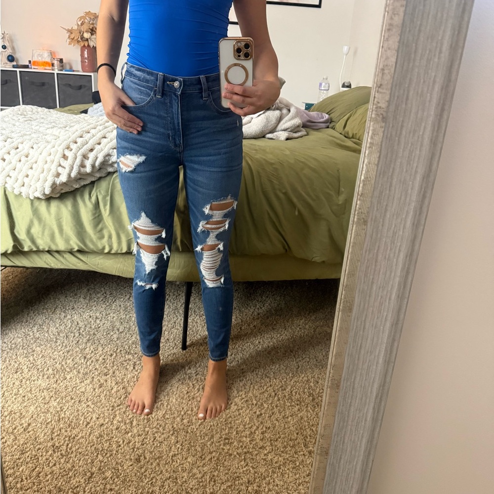 American Eagle Outfitters Women's Ripped Blue Skinny Jeans